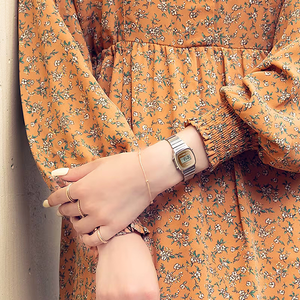 CASIO VINTAGE modelis ICONIC MINI STEEL BRONZE