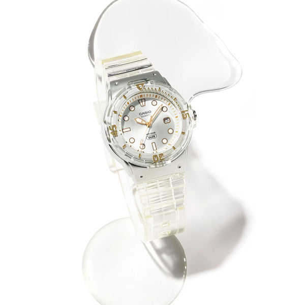 CASIO COLLECTION modelis Feminine DIVER - TRANSLUCID WHITE