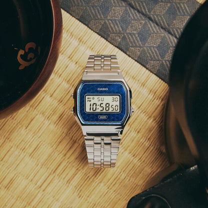 CASIO VINTAGE ICONIC - TRADITIONAL SEIGAIHA PATTERN Limited Edition - BLUE