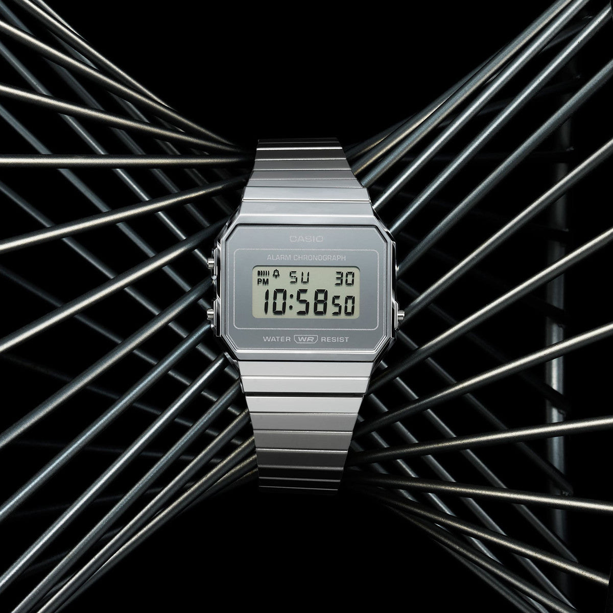CASIO VINTAGE modelis ICONIC SLIM SILVER