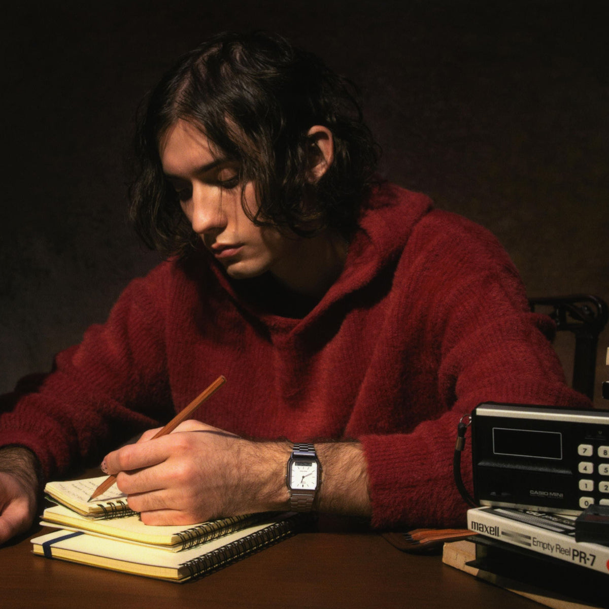 CASIO VINTAGE modelis EDGY COLLECTION SUNRAY DIAL - WHITE