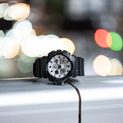 CASIO G-SHOCK OVERSIZE - BLACK AND BRILLIANT WHITE СЕРИЯ GA-100WD-1AER