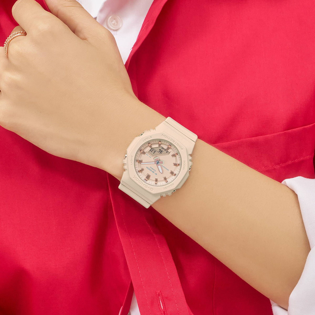 CASIO G-SHOCK modelis OAK COMPACT - TONE ON TONE SERIE - LIGHT PINK