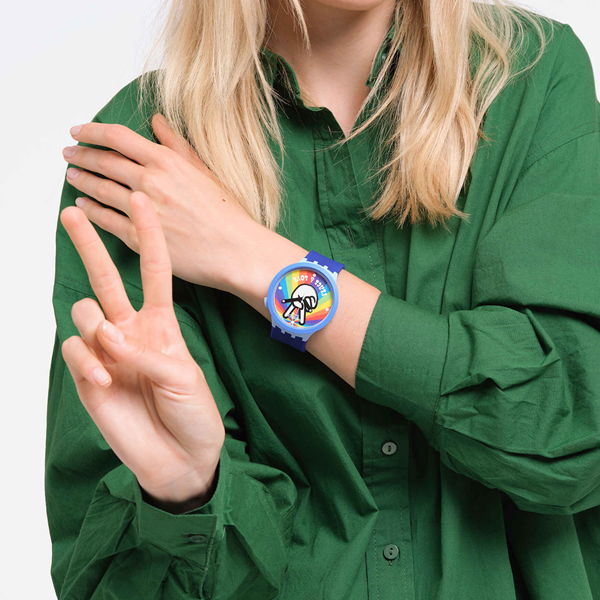SWATCH modelis PEACE HAND LOVE