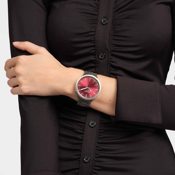 SWATCH modelis SCARLET SHIMMER