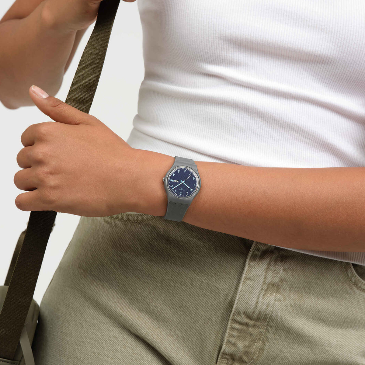 SWATCH modelis TILE DIAL