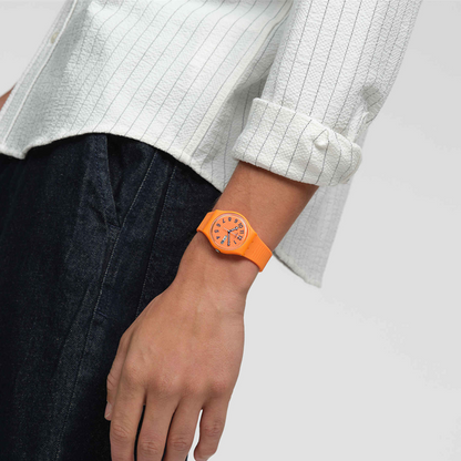 SWATCH modelis TRENDY LINES IN SIENNA