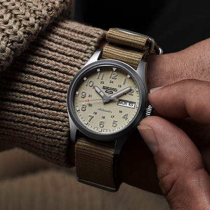 SEIKO SRPJ83K1