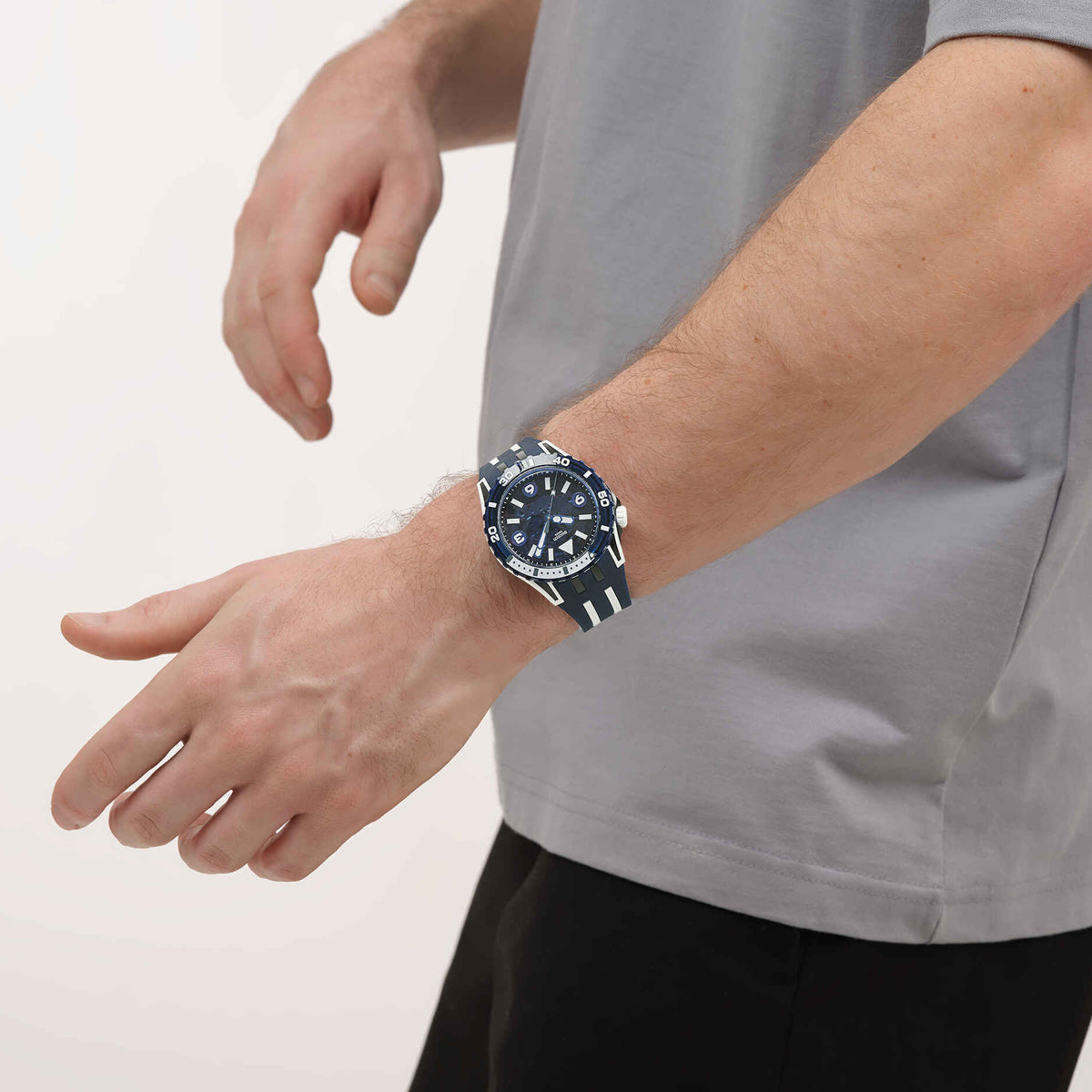 SWATCH SEA WASP SSCU09N100